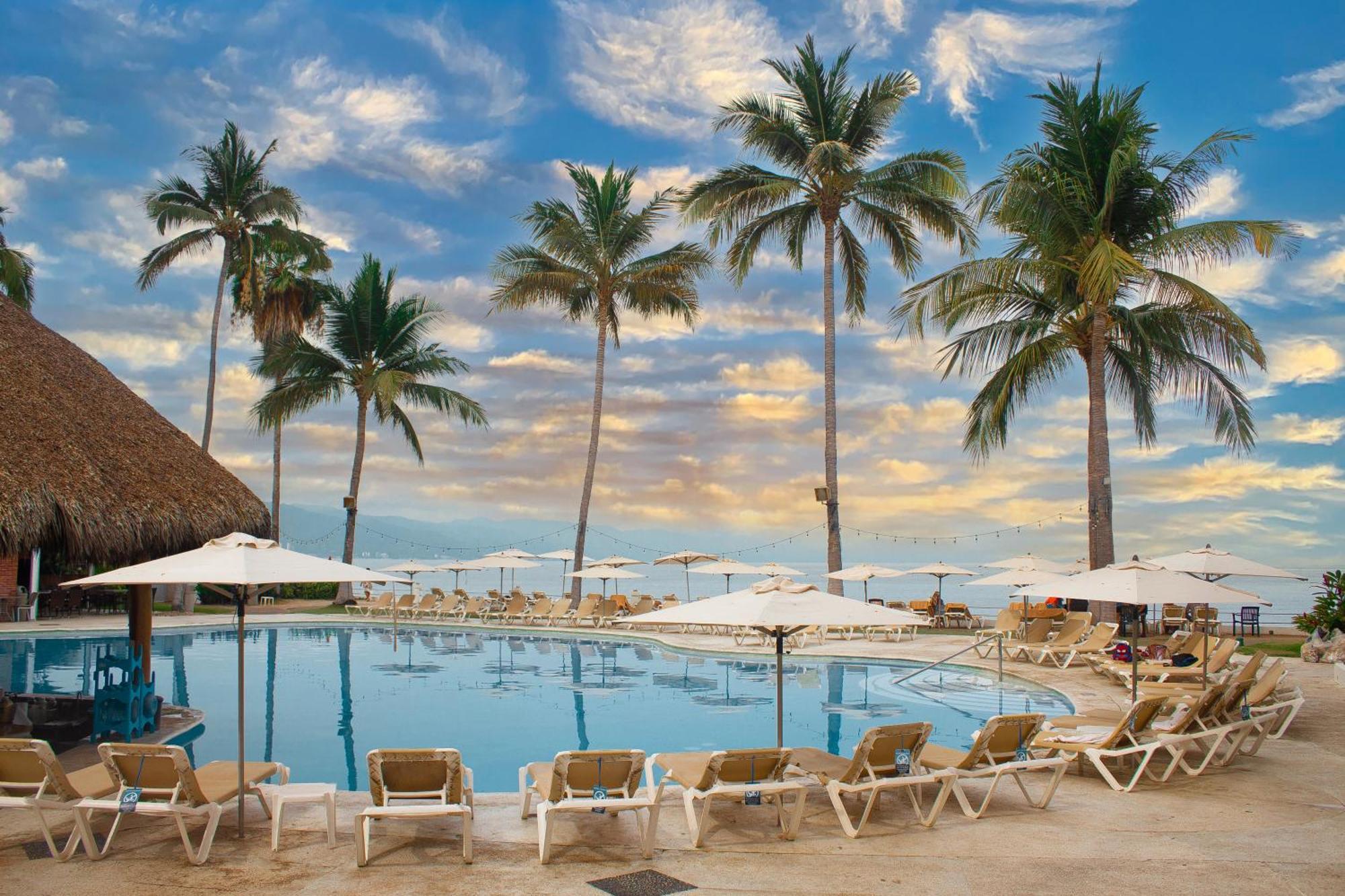 Plaza Pelicanos Club Beach Resort All Inclusive Puerto Vallarta Esterno foto