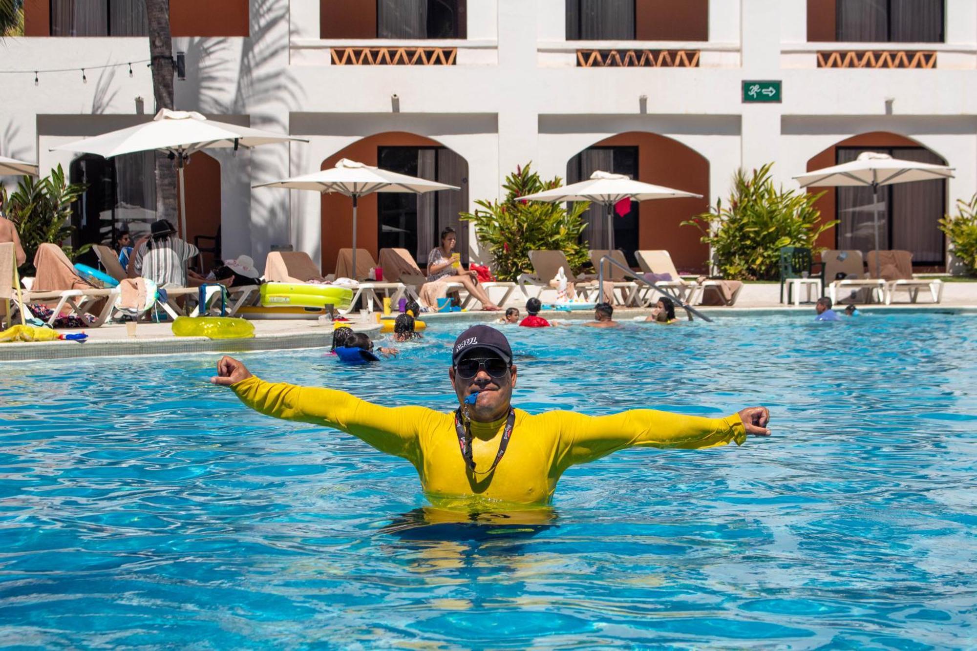 Plaza Pelicanos Club Beach Resort All Inclusive Puerto Vallarta Esterno foto