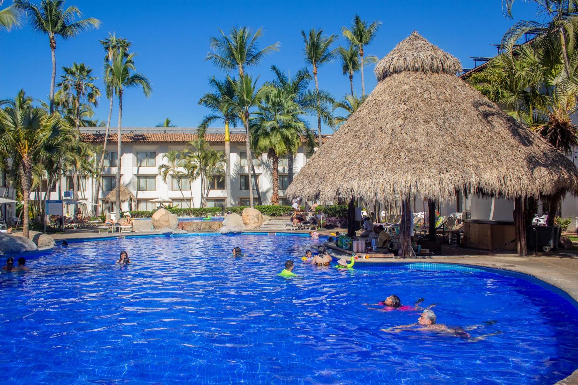 Plaza Pelicanos Club Beach Resort All Inclusive Puerto Vallarta Esterno foto